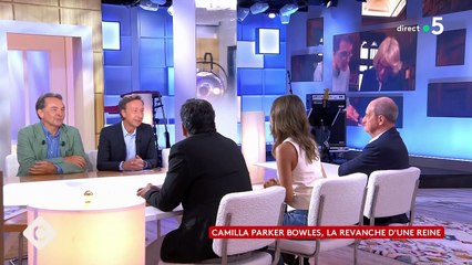 “La ressemblance c’est de faire triompher l’amour” : Stéphane Bern compare le couple Macron au Roi Charles et la reine Camilla