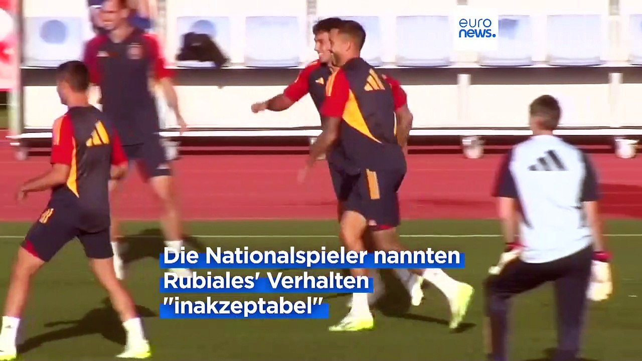 Rote Karte für Rubiales: Spaniens Nationalspieler verurteilen Verhalten von Verbandschef