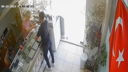 Tokat’ta dolandırdılar, Mersin’de yakalandılar