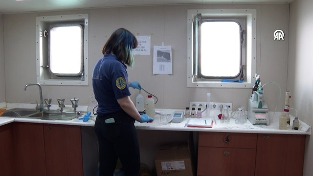 Marmara Denizi'nde oksijen azalıyor, sıcaklık artıyor