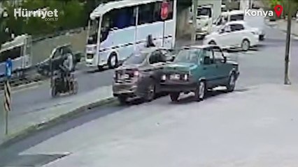 Trafikte 'Neden korna çalıyorsun' kavgası kamerada