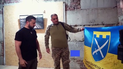 زيلينسكي يزور منطقة دونيتسك الواقعة على خط الجبهة