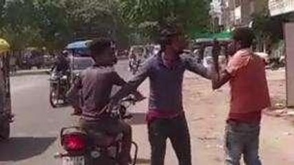 छतरपुर: आदिवासी सरपंच पति का को सरेराह पीटा, किया अपहरण