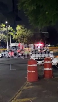 #Preliminar Con al menos un impacto de bala en la cabeza, murió al interior de un puesto de socorros en Zapopan #GuardiaNocturna