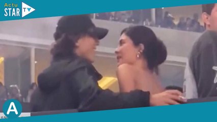 Kylie Jenner et Timothée Chalamet très complices au concert de Beyoncé, la vidéo fait réagir