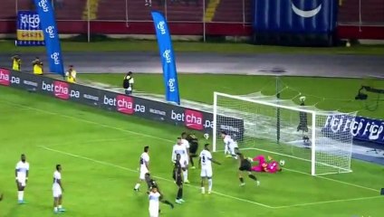 Panamalı milli futbolcu Gilberto Hernandez, silahlı saldırı sonucu hayatını kaybetti