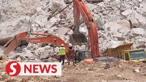 Quarry mishap: Deceased was leaving site but turned back to retrieve belongings