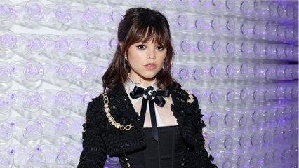 GALA VIDEO - Johnny Depp en couple avec Jenna Ortega ? L’actrice, en colère, fait une mise au point