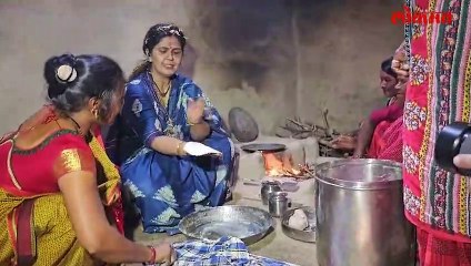 चूल तवा अन् भाकरी महिलांशी गप्पा पंकजा मुंडे तिथे गेल्या काय घडलं_1