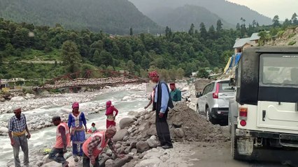 Kullu Manali  Highway - Current situation of the badly damaged road- Work remains- Race against time