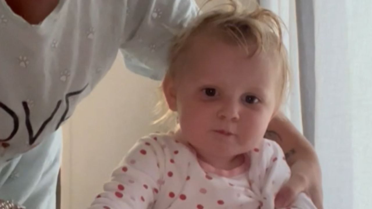 Mom's plan to test daughter's patience with delicious biscuit takes UNEXPECTED turn