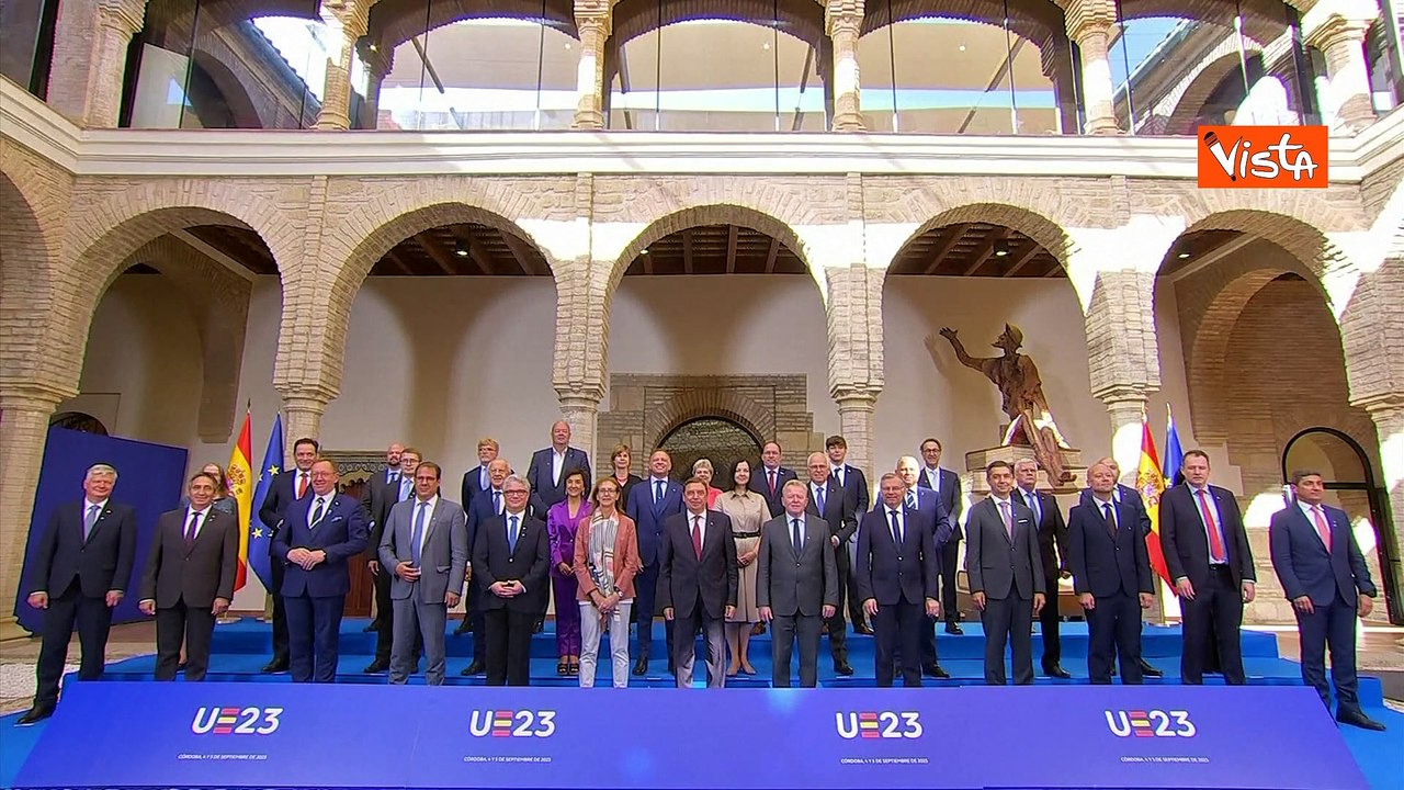 Consiglio Ue informale sull'agricoltura a Cordoba, la foto di gruppo