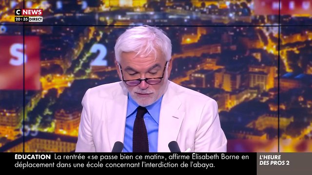 Pascal Praud a finalement démenti l'information selon laquelle Renaud attendait à un enfant avec sa compagne Cerise dans son émission L'Heure des pros 2 .