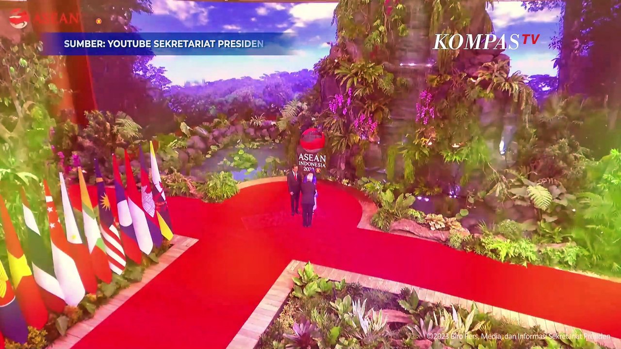 Momen Xanana Gusmao Disambut Jokowi dan Iriana di KTT ASEAN, Sempat Cium Tangan