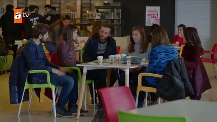 374. Huerfanas (Kirgin Cicekler), en español