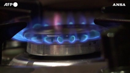 Tải video: La bolletta del gas torna a salire dopo tre mesi in calo