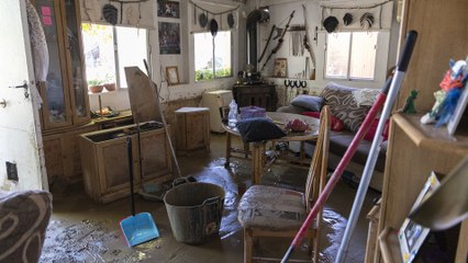 Chalets con piscina en terreno inundable: el sueño de toda una vida que se llevó la DANA