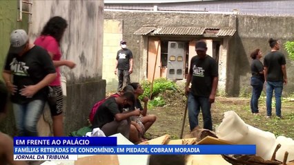 Famílias retiradas de condomínio, em Piedade, cobram moradia