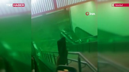 İstanbul'da sağanak: Metroyu su bastı