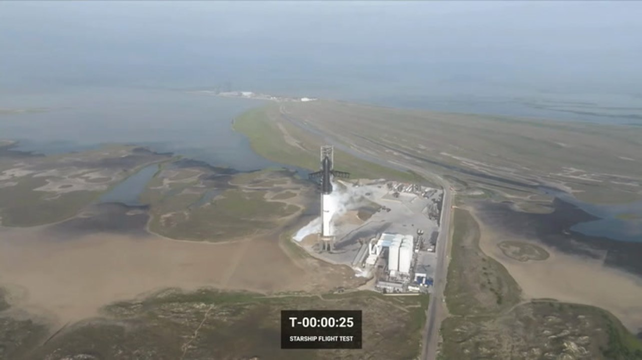 SpaceX Starship Had Explosive First Space Launc...