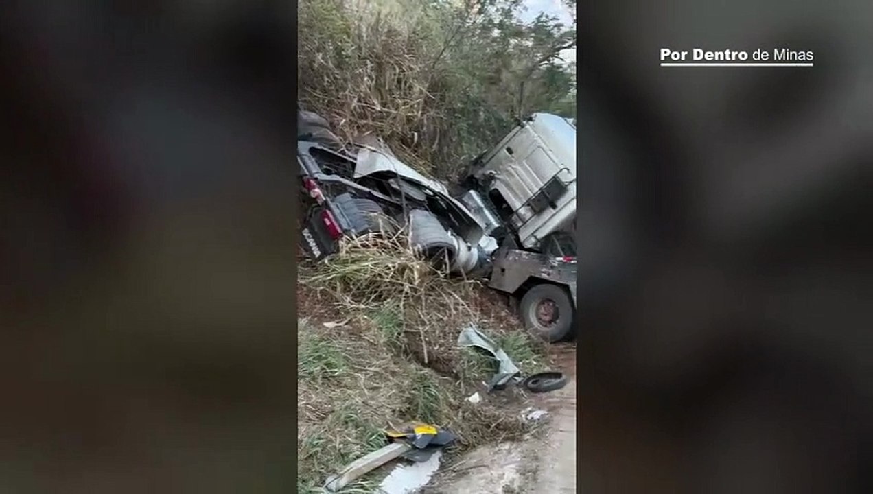 Acidente entre caminhões e carro deixa feridos e bloqueia BR-381, em Caeté