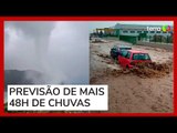 Vídeo mostra tromba d'água e carros sendo arrastados durante grande temporal na Grécia