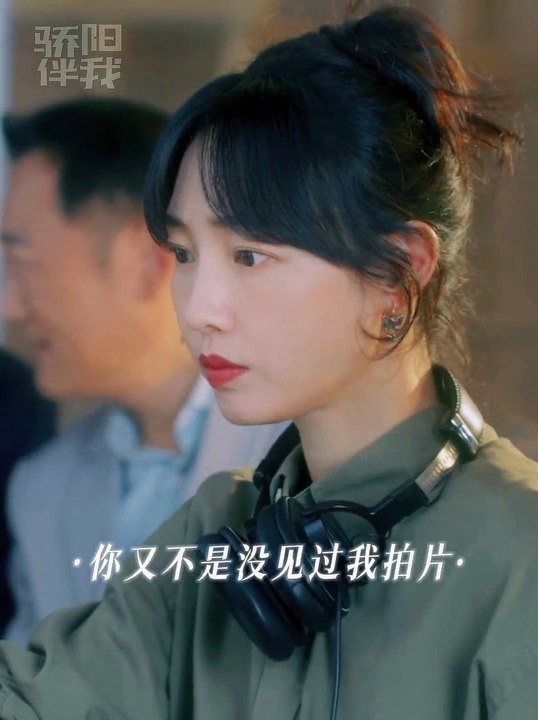 Xiao Zhan's "Sunshine By My Side" 《骄阳伴我》 clip