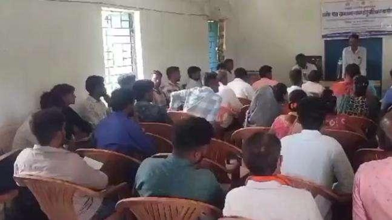 जोबट: पेसा एक्ट सेक्टर स्तरीय बैठक का हुआ आयोजन, ग्रामीण रहे उपस्थित