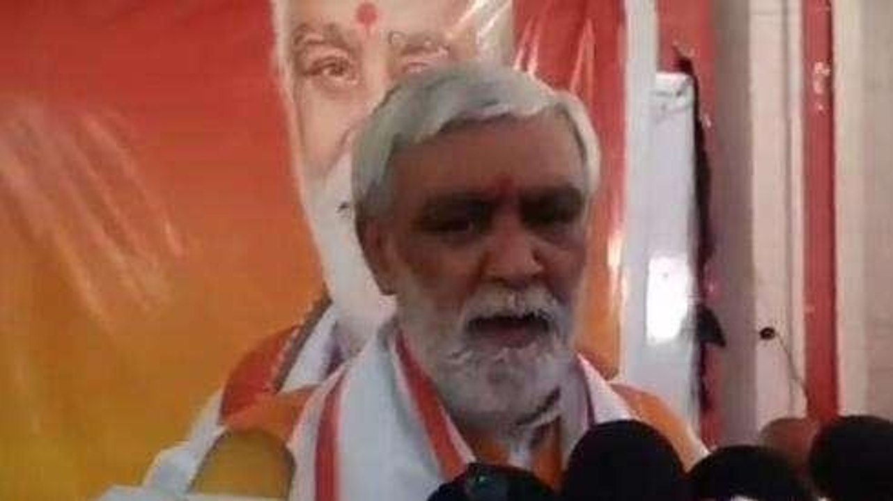बक्सर: अश्विनी चौबे ने मुख्यमंत्री पर कसा तंज, कहा- शिक्षकों का सीएम नीतीश को लगा श्राप