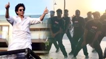 SRK's Fans Dancing Outside Mannat Ahead Of Jawan Release