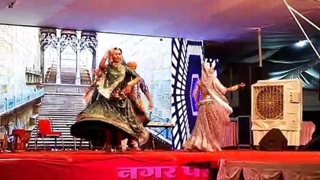 Video : तीज मेला मंच पर कलाकारों ने दी एक से बढकऱ एक उम्दा प्रस्तुतियां