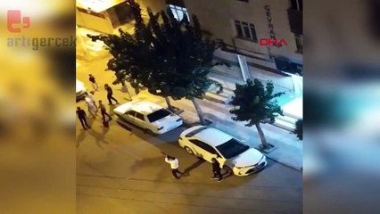 Düğün çıkışı uzun namlulu silah ve tabancalar ile havaya ateş açtılar