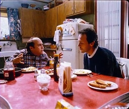 Balance maman hors du train Bande-annonce (EN)