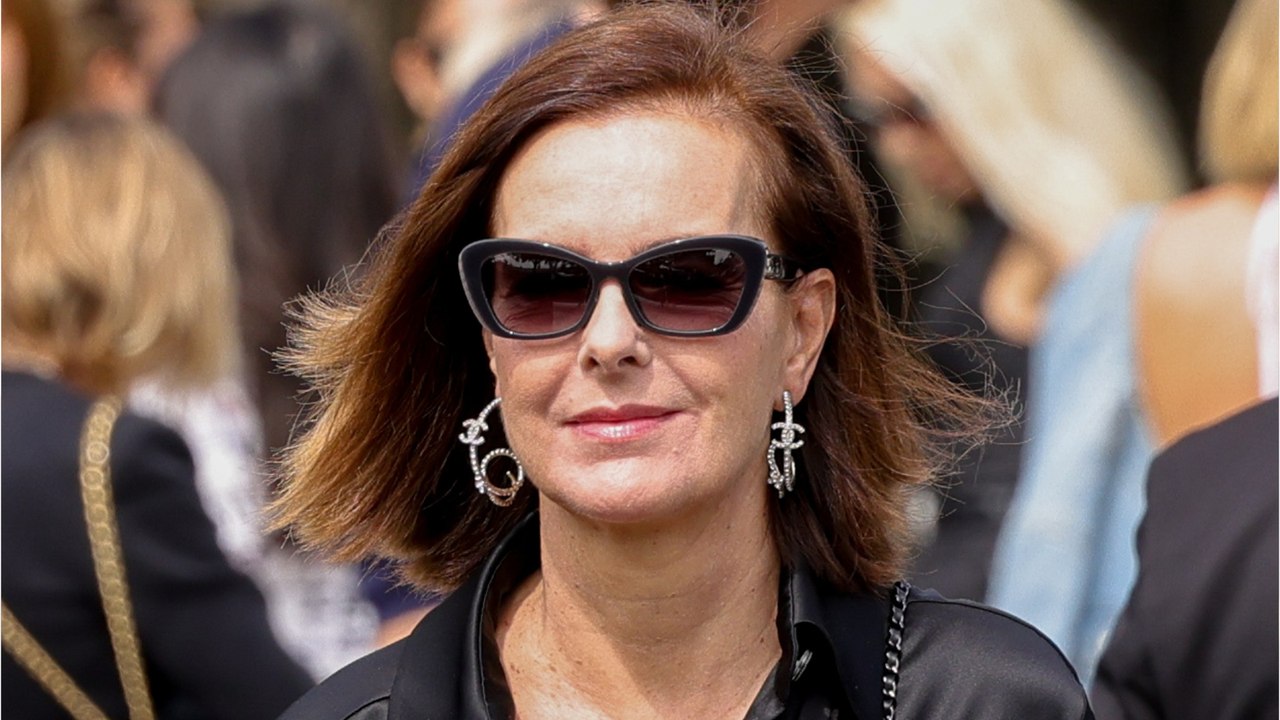 GALA VIDÉO - Carole Bouquet en colère : elle pousse un gros coup de gueule et met ses fans en garde