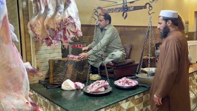 Mutton Karahi Recipe - Mutton Leg Steam Recipe - Mutton Machli Recipe - pakistani street Food