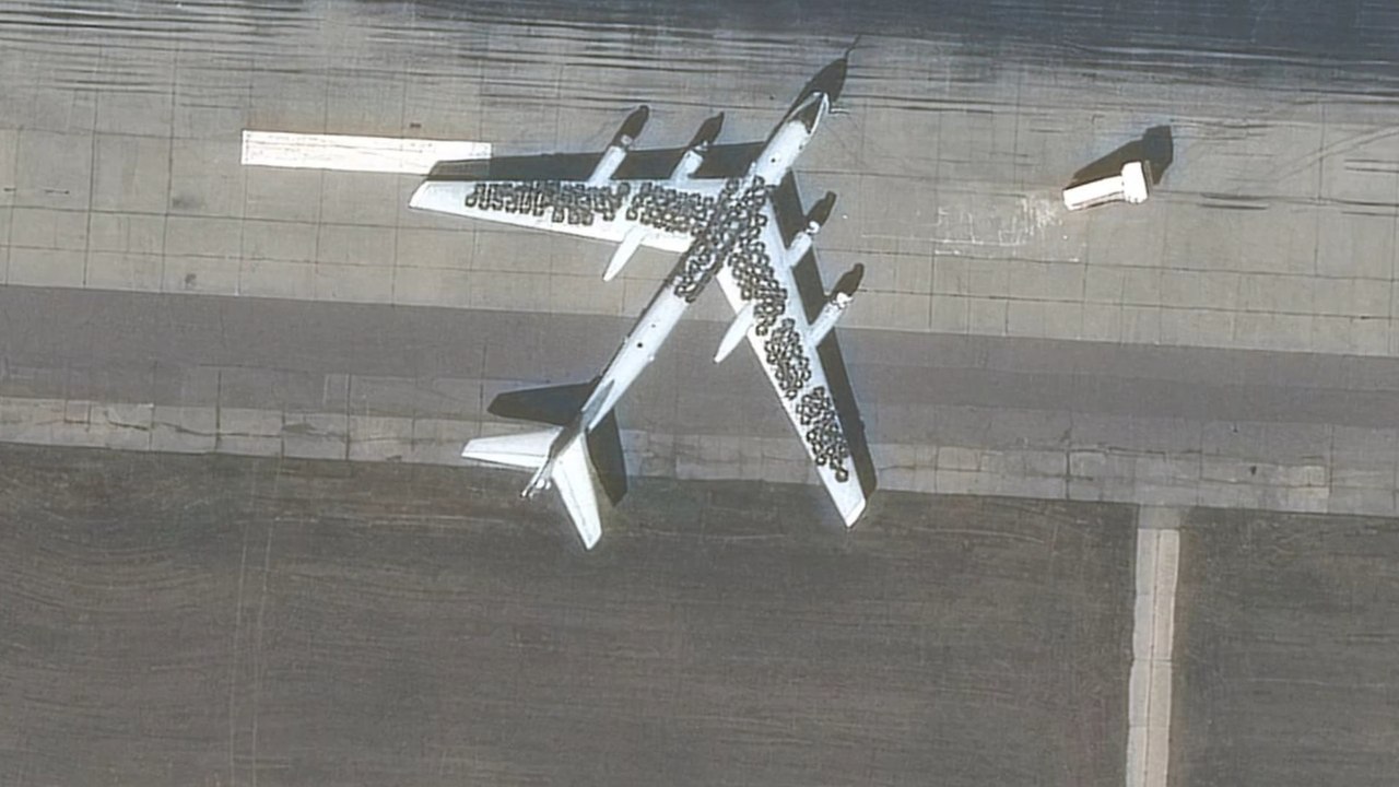 Russen schützen bomber mit kurioser methode