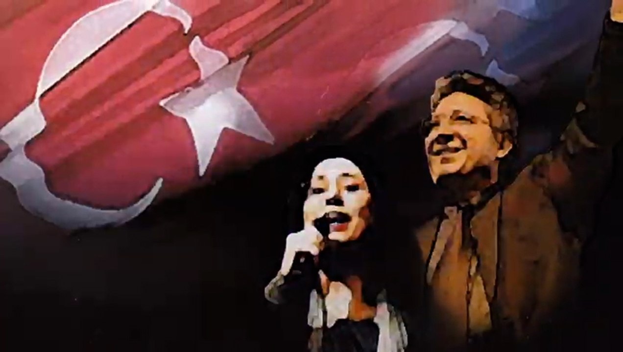 Zülfü Livaneli, Atina'da Maria Farantouri ile sahne alacak