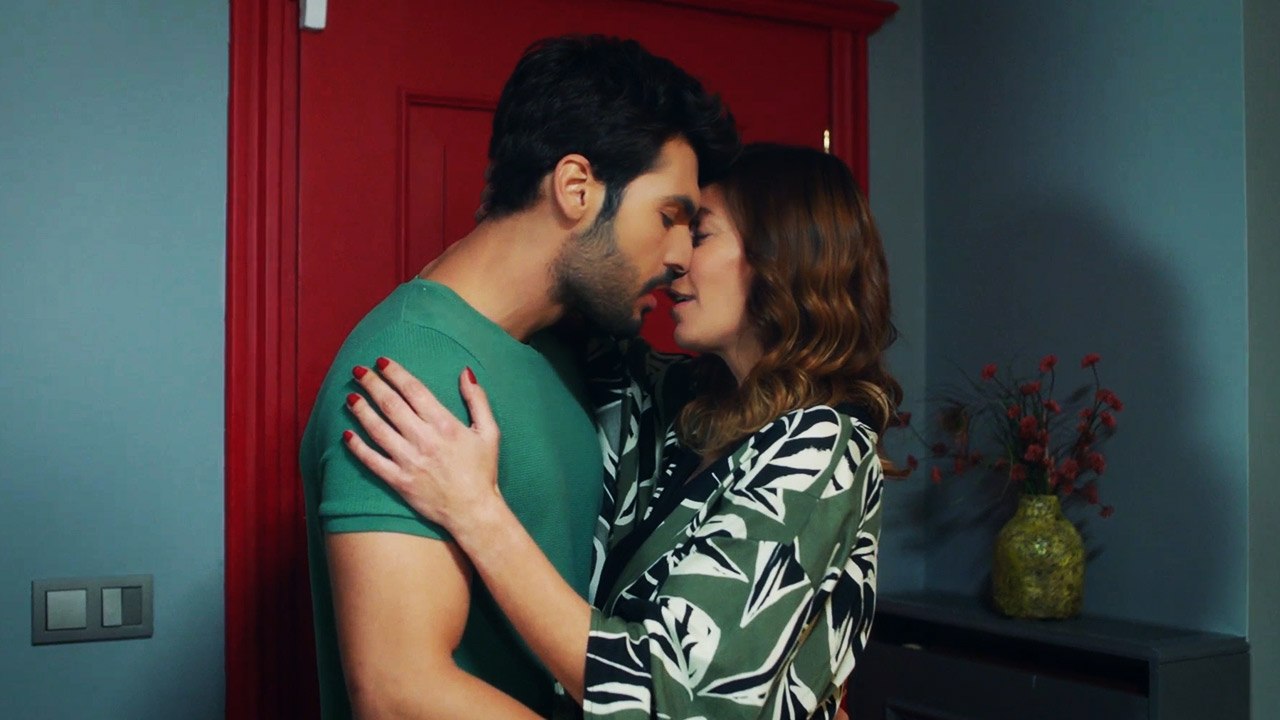 My Left Side | Short Episode 6 (Urdu Dubbed) | Sol Yanım | Full HD