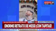 Impresionante homenaje a Messi ¡hecho co tapitas de gaseosas!