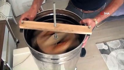 Sinop'ta Arıcılık Yapan Vatandaş Balsavar Mekanizması Geliştirdi