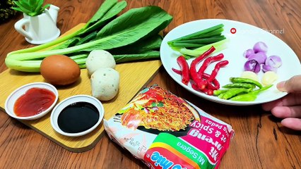 RESEP MIE NYEMEK INDOMIE PEDAS MANTEP