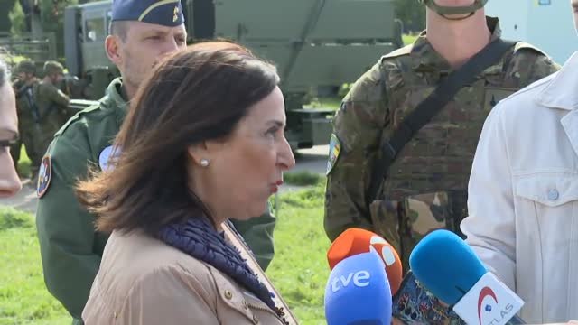 Robles sobre las peticiones de Puigdemont: Lo que haya que hacer se hará siempre dentro del marco constitucional