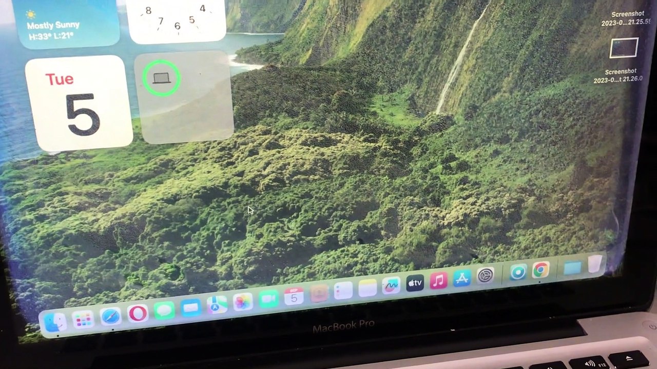 From Classic to CuttingEdge The MacBook Pro 2012 Upgraded with macOS