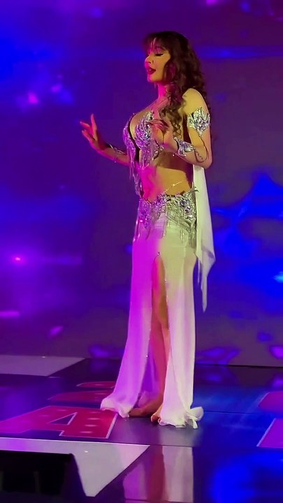 Belly dance on stage