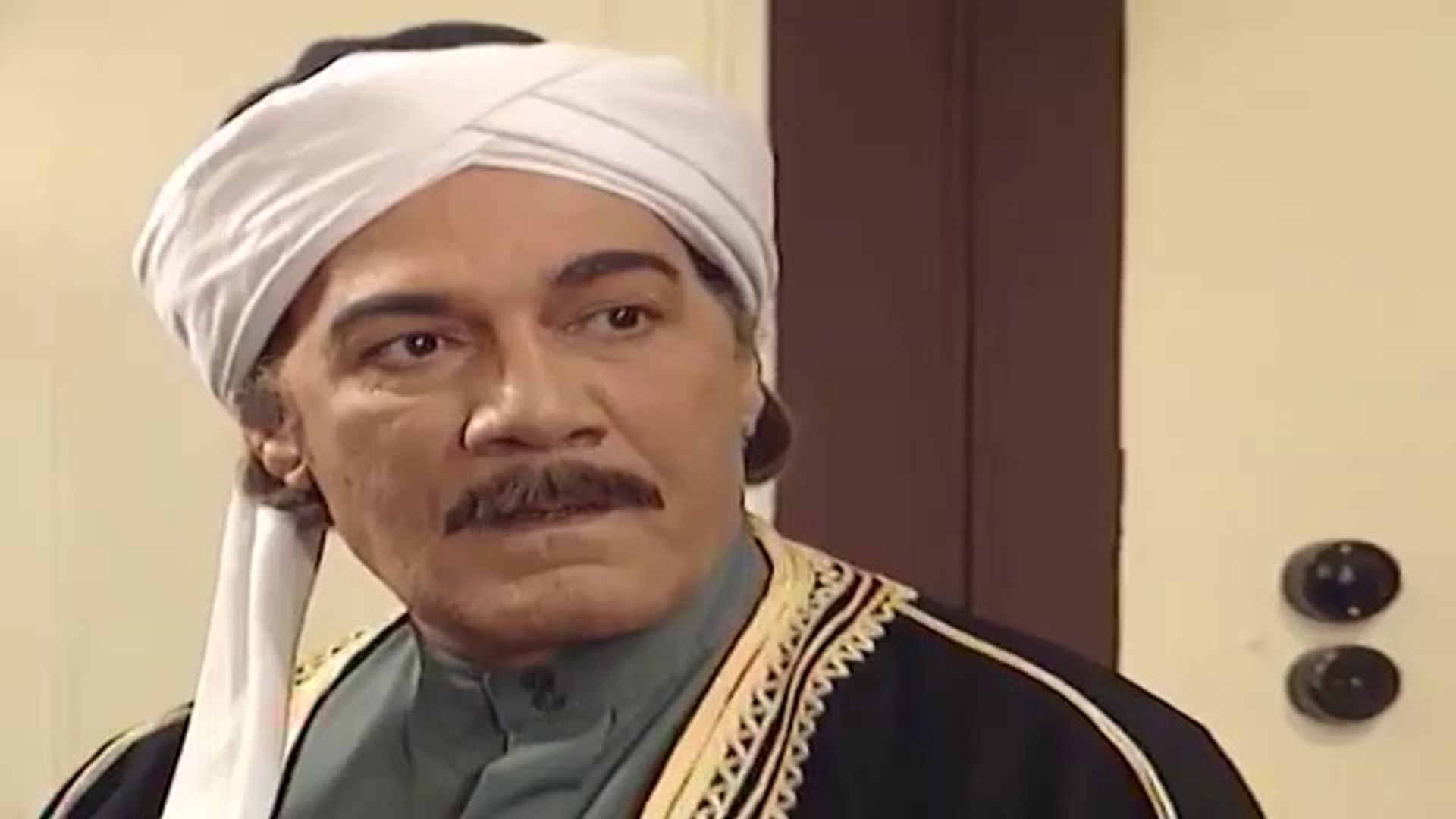 ⁣مسلسل العصيان ح 1  محمود ياسين و احمد زاهر