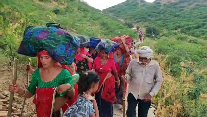 दुर्गम पथरीली राहों पर आस्था की बयार