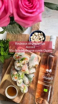 Accord rosé et provence et rouleaux de printemps