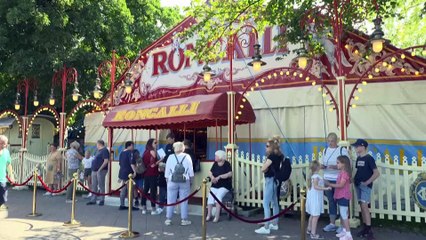 German circus replaces live animals with holograms