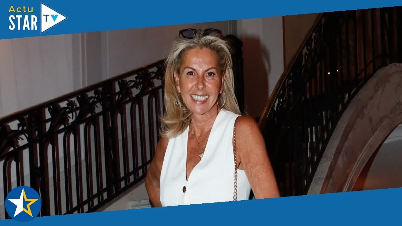 Caroline Margeridon  cet objet acheté dans Affaire conclue qui scelle son amitié avec Sophie Davant