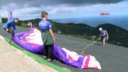 Ordu'da Yamaç Paraşütü Festivali Gerçekleştirildi